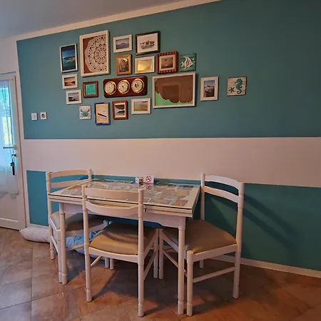 South Istria/banjole/accommodation Leana & Eric Διαμέρισμα *
